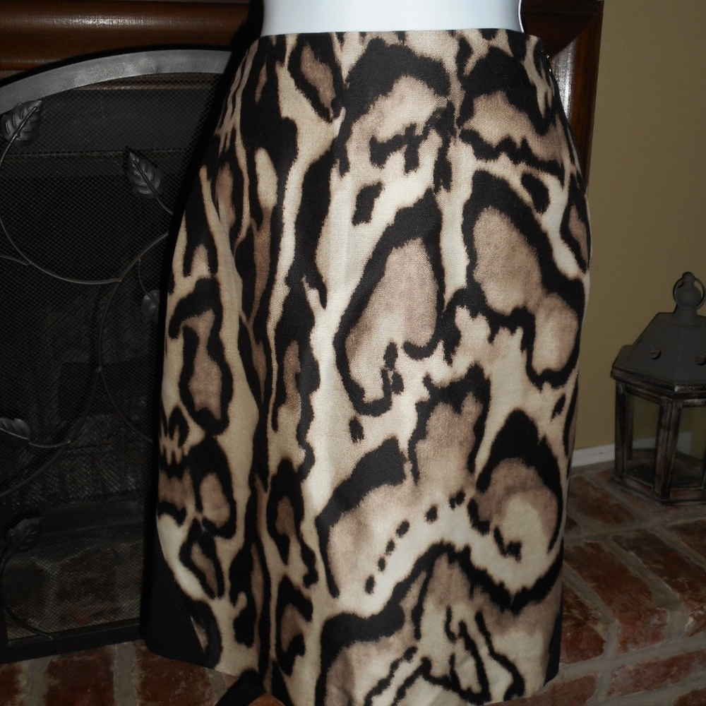 NWT DVF leopard print pencil skirt, size 6 - Picture 7 of 8